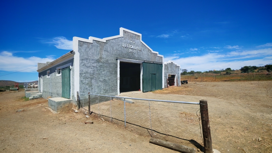 6 Bedroom Property for Sale in Pearston Eastern Cape